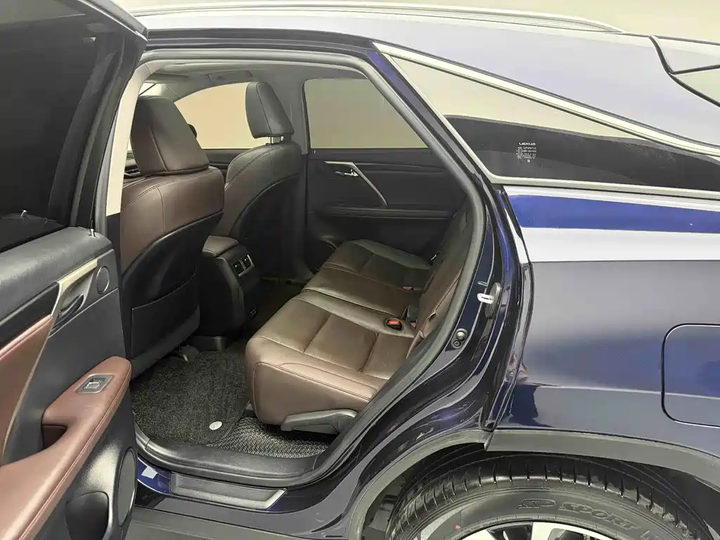 Lexus RX 2020 Facelift 300 4WD Elegant Edition