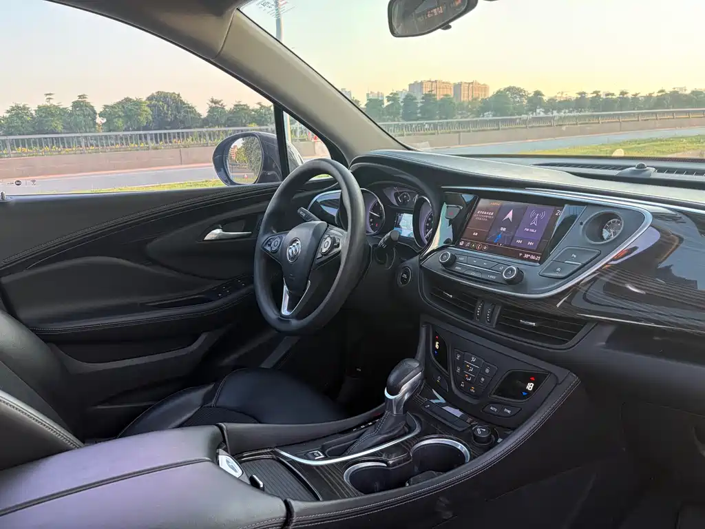 Enclave Plus 2020 20T 2WD Leading Edition