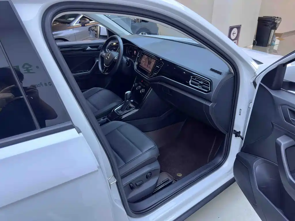 T-ROC 2022 280TSI DSG Two-Wheel Drive Comfort Plus