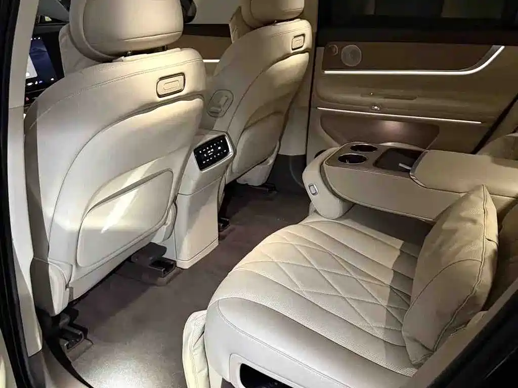 SUV M9 2024 Edition Range-Extended Ultra Version 52kWh 5-Seat Version