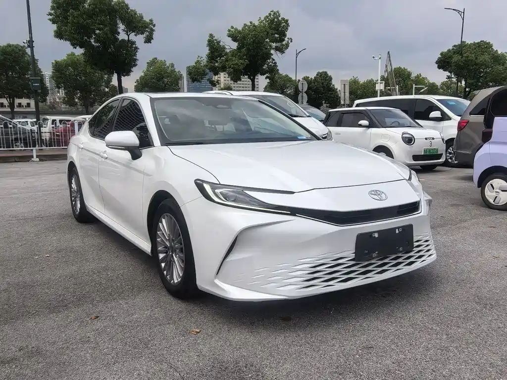Camry 2024 2.0E Elite Edition