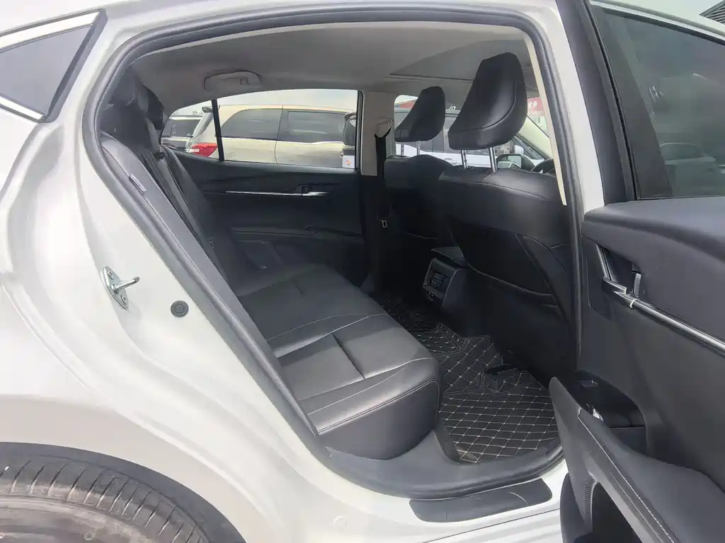 Camry 2024 2.0E Elite Edition