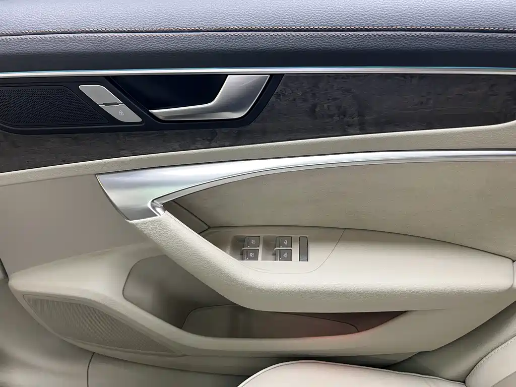 Audi A6L 2019 55 TFSI quattro Premium Plus Edition