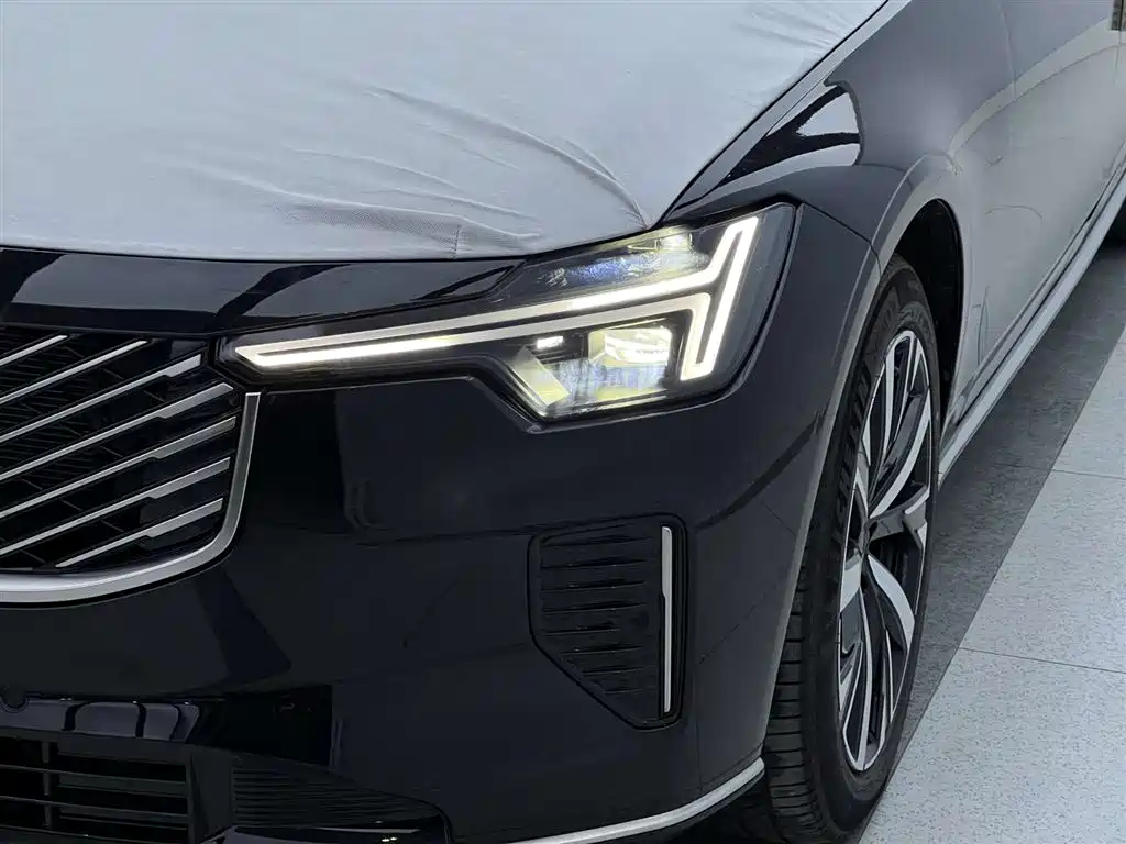 Volvo S90 2026 B5 Intelligent Comfort Luxury Edition