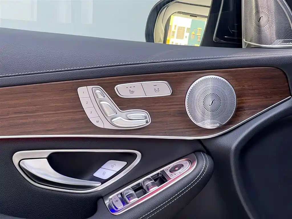 Mercedes GLC 300 L 4MATIC Sport Line 2020款
