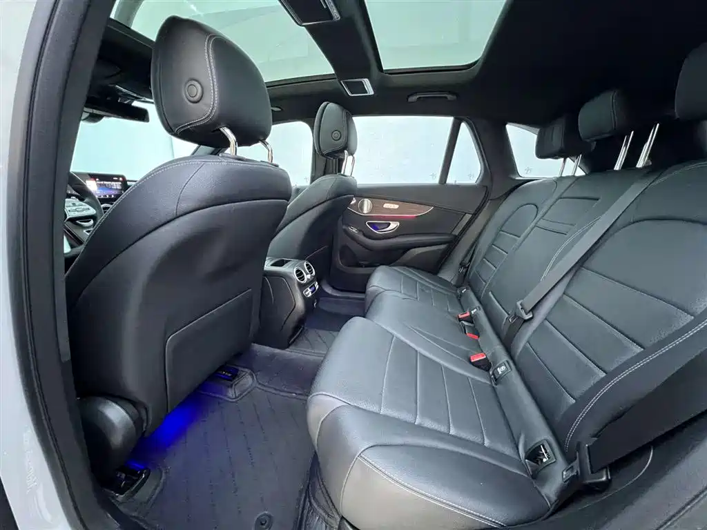 Mercedes GLC 300 L 4MATIC Sport Line 2020款