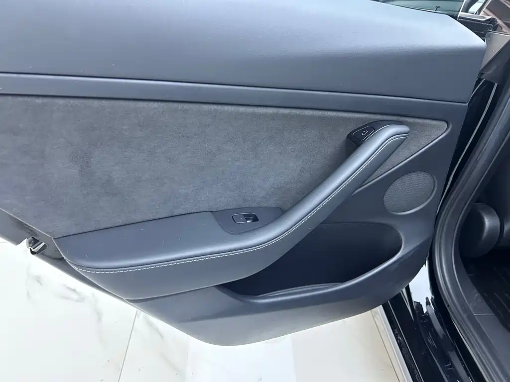 Model 3 Standard Range Rear-Wheel Drive Upgrade 2021