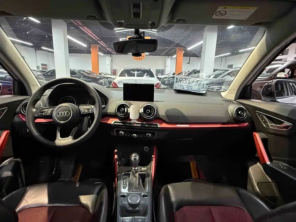 Audi Q2L 2018 35 TFSI Sporty Dynamic Version National VI