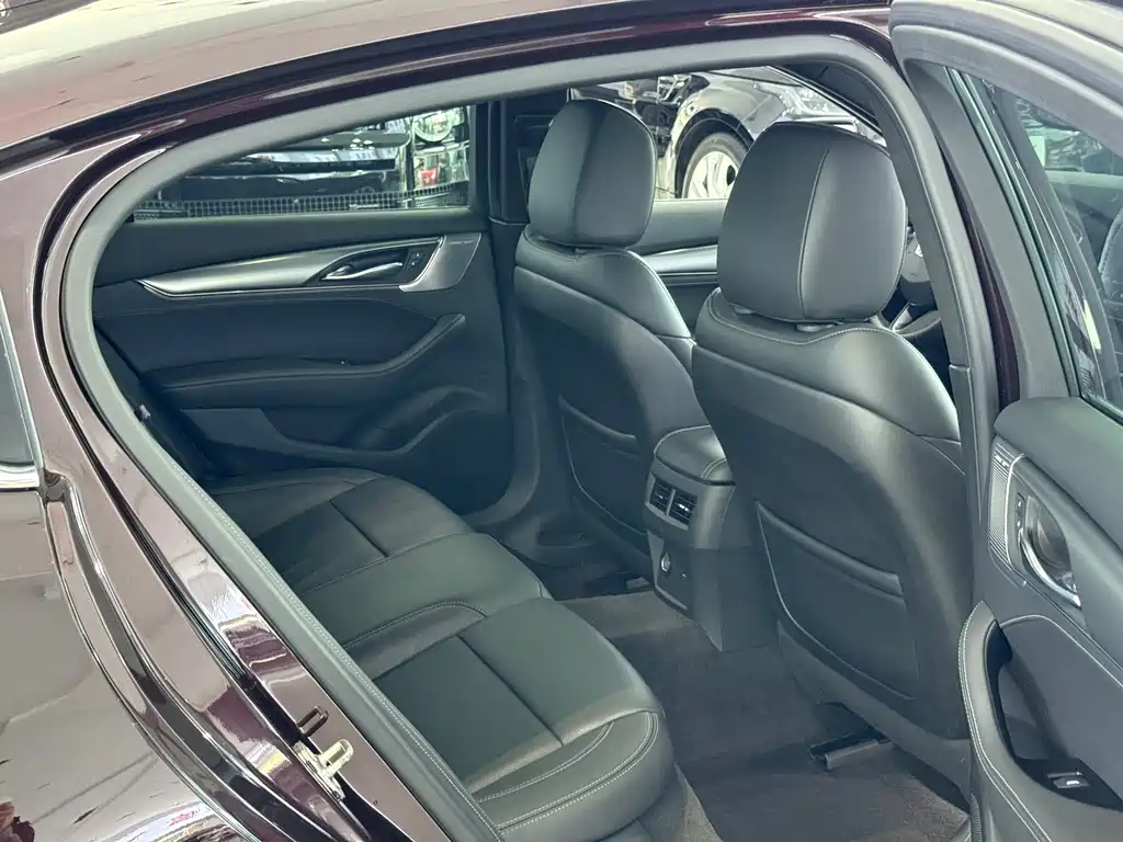 Cadillac CT5 2020 Model Year Restyled 28T Luxury Edition