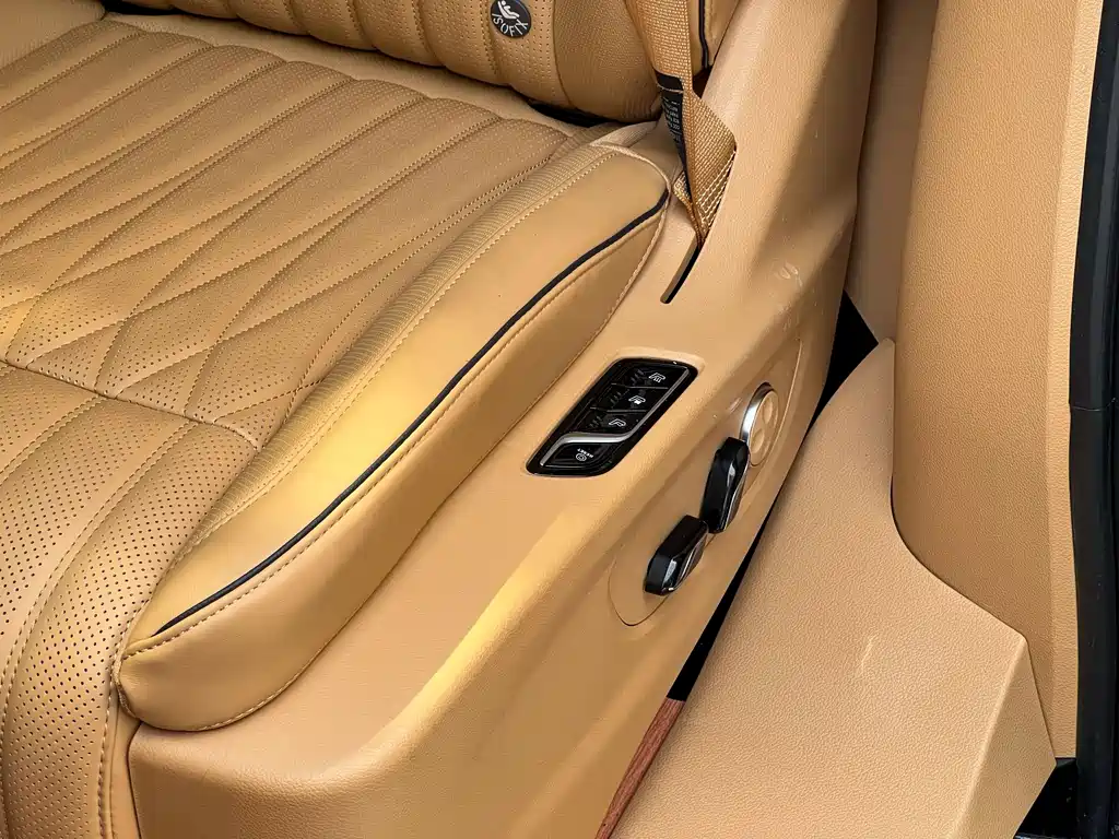 Dream Home 2024 Model PHEV Extra-long Range Flagship Edition