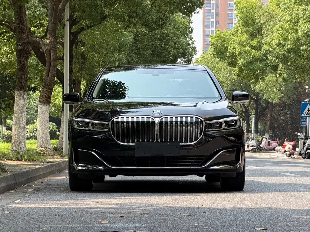 BMW 7 Series 2019 740Li Leading Edition Luxury Package