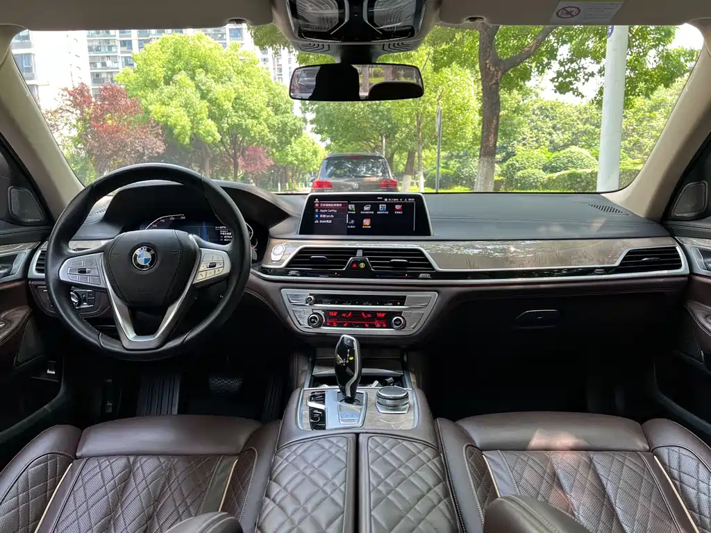 BMW 7 Series 2019 740Li Leading Edition Luxury Package