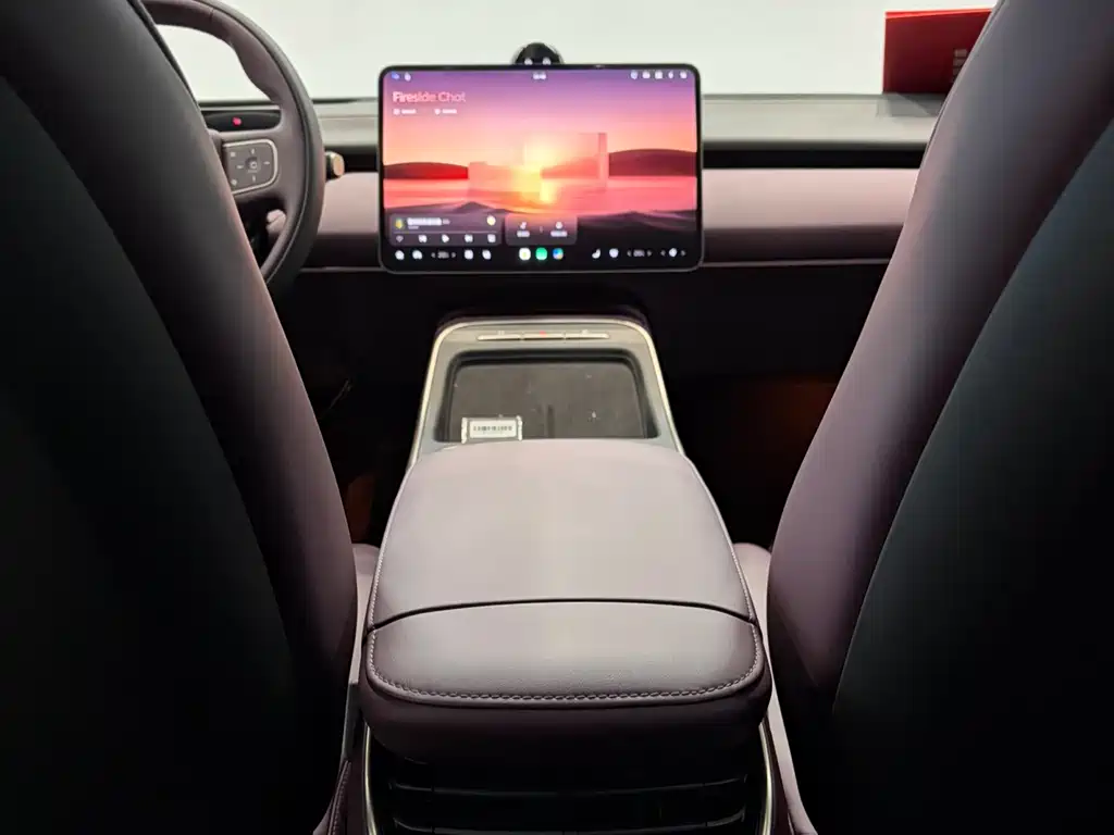 NIO ET5T 2026 Model Touring