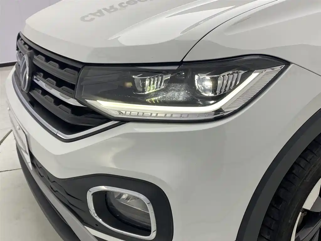 Tayron 2023 200TSI DSG Yuezhiilian Edition