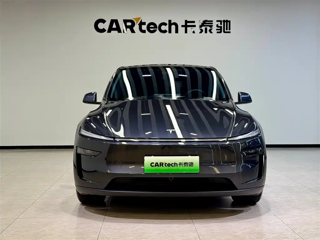 Model Y 2025 Rear-Wheel Drive Edition