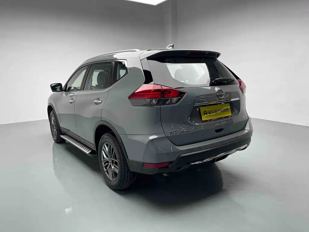 2025 Qashqai Honor 2.0L FWD Leading Edition