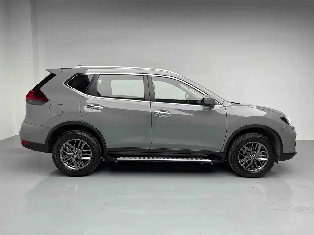2025 Qashqai Honor 2.0L FWD Leading Edition