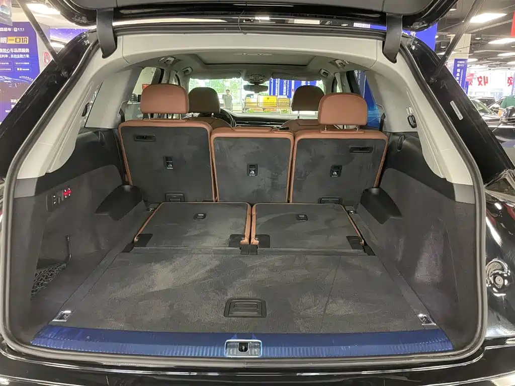 Audi Q7 2023 45 TFSI quattro S line Sport Edition