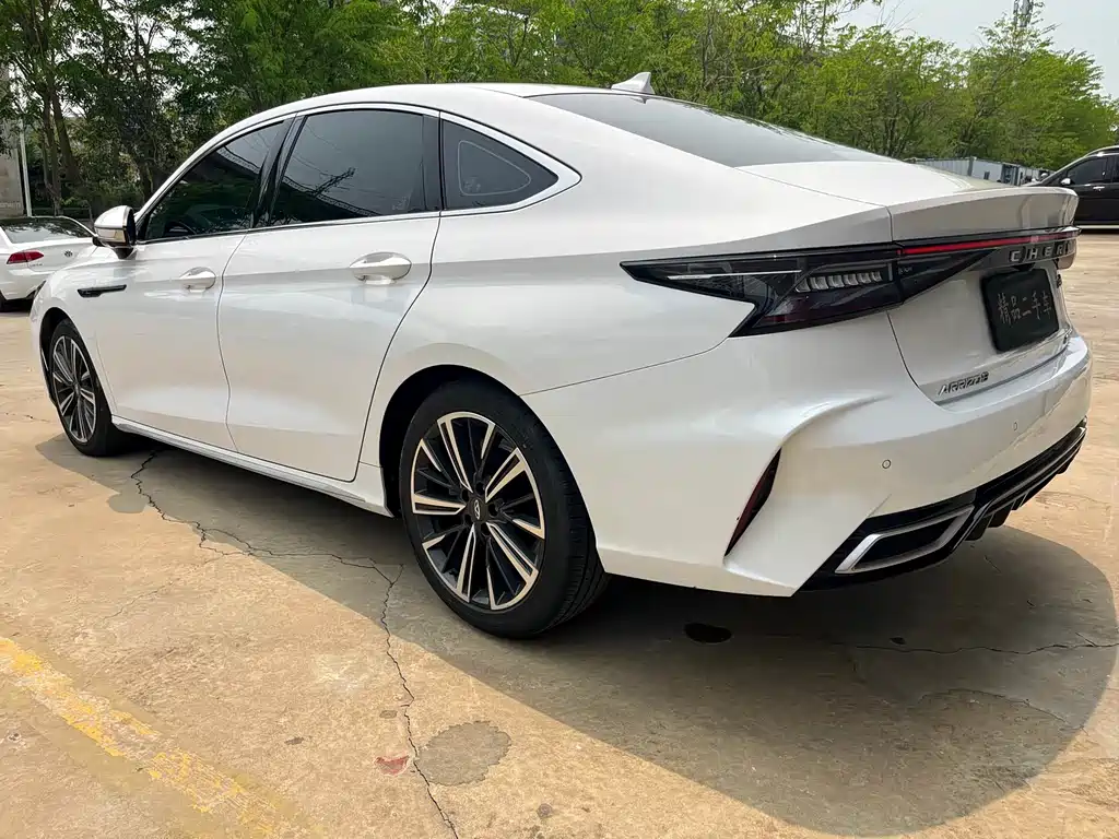IARZ8 2022 Model 1.6T DCT Yar