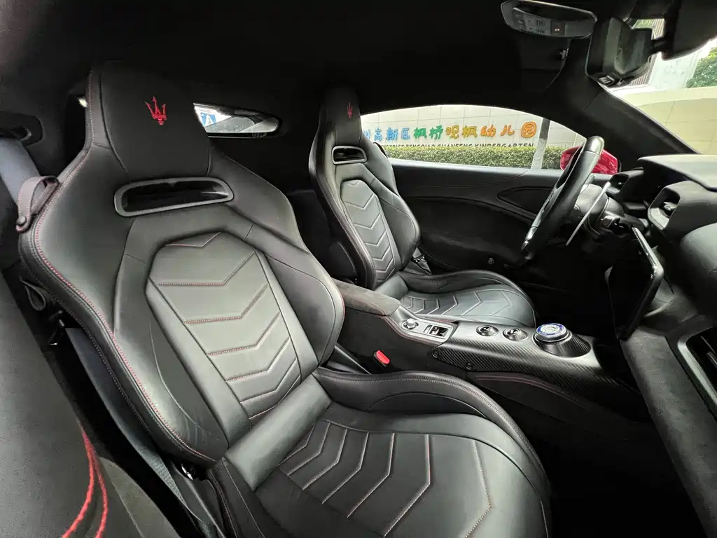Maserati MC20 2020 3.0T Standard Edition