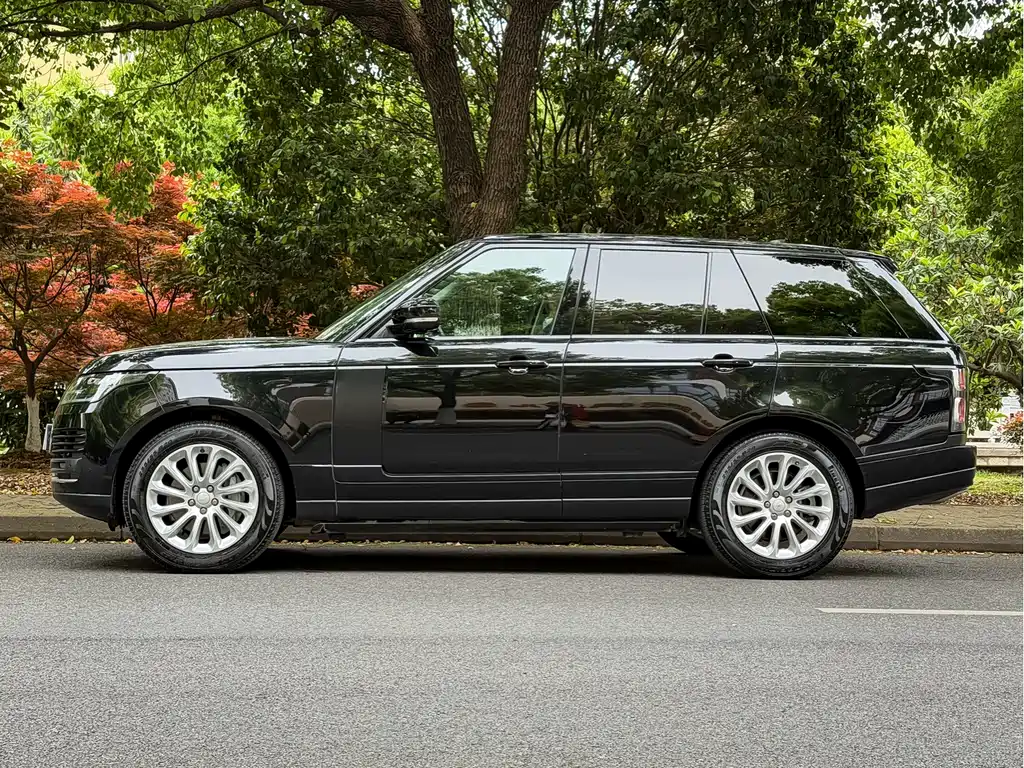 Range Rover 2021 3.0 L6 Legacy Edition