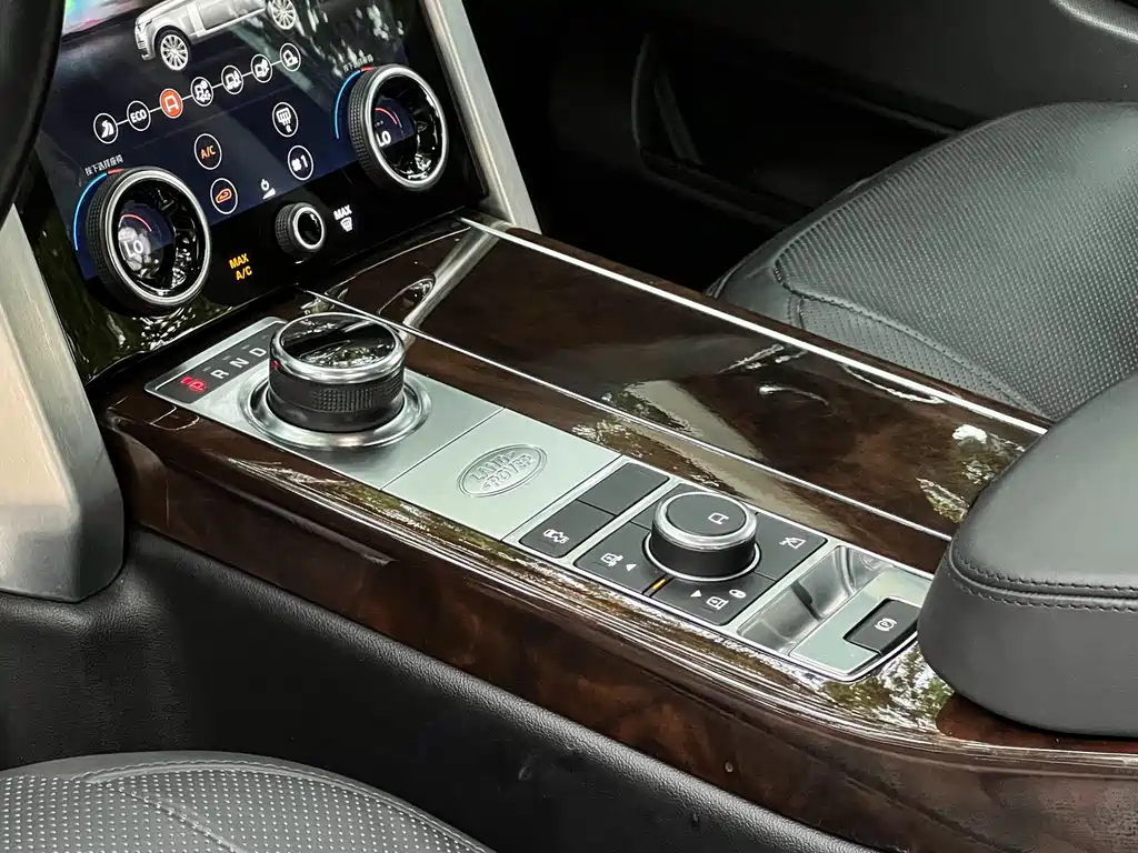 Range Rover 2021 3.0 L6 Legacy Edition