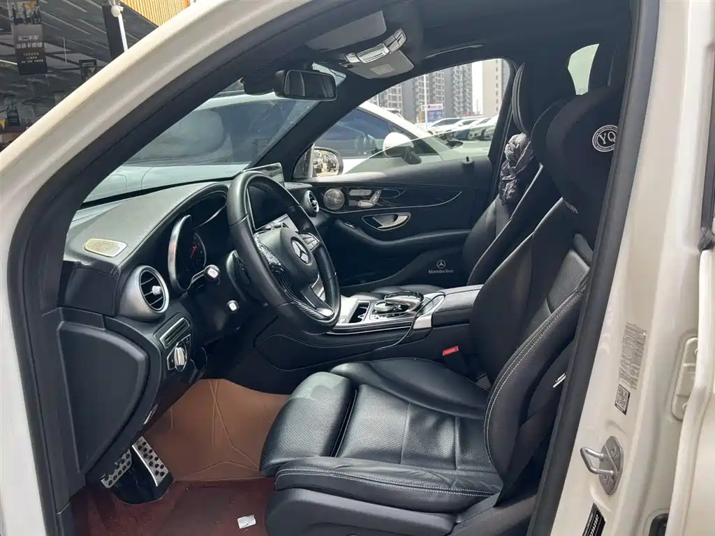 Mercedes-Benz GLC 2018 Facelift 260 4MATIC Dynamic Edition