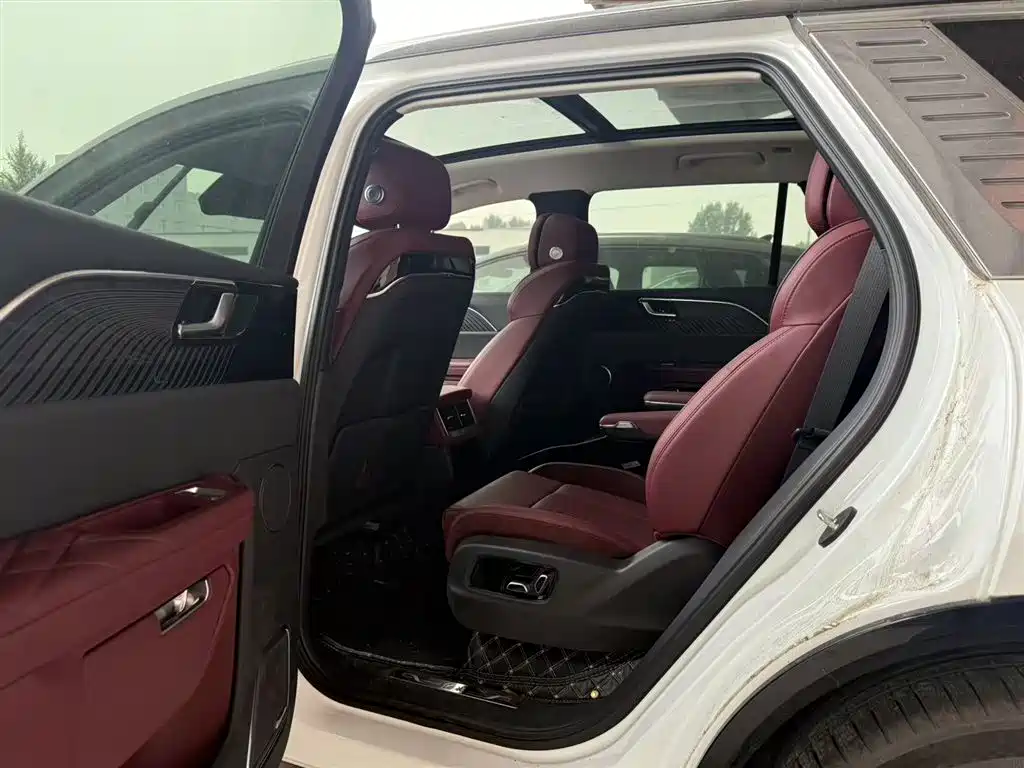 红旗E-HS9 2022 660km Flag Comfort Edition 6-seater