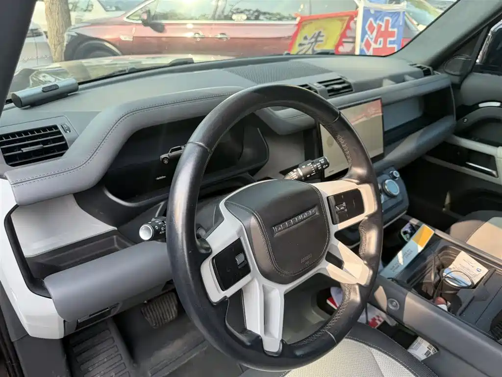 Land Rover Defender 2022 110 P400 X-DYNAMIC HSE