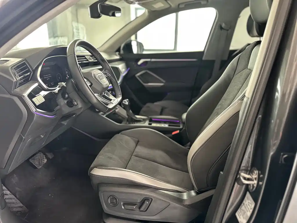 Audi Q3 2022 35 TFSI Sporty Dynamic Edition