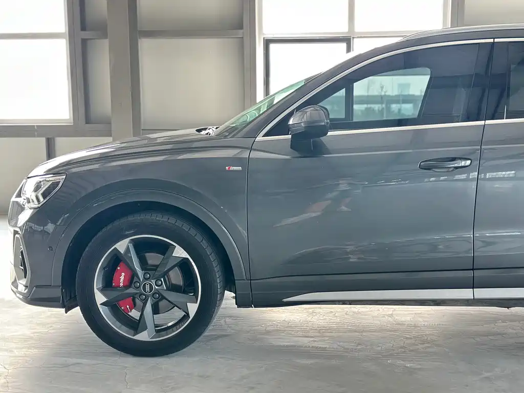 Audi Q3 2022 35 TFSI Sporty Dynamic Edition