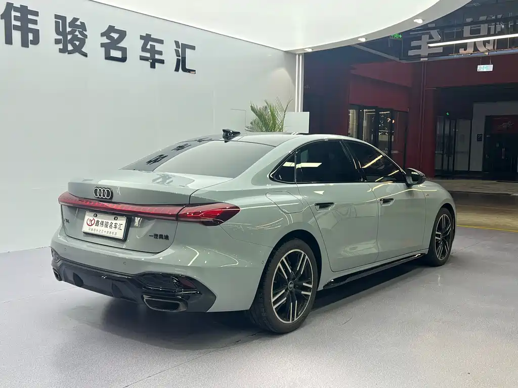 Audi A5 L 2026 model Sport Plus