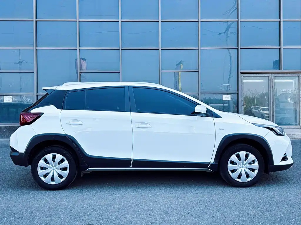Yaris L 2022款 Yaris X 1.5L CVT Leading PLUS Edition