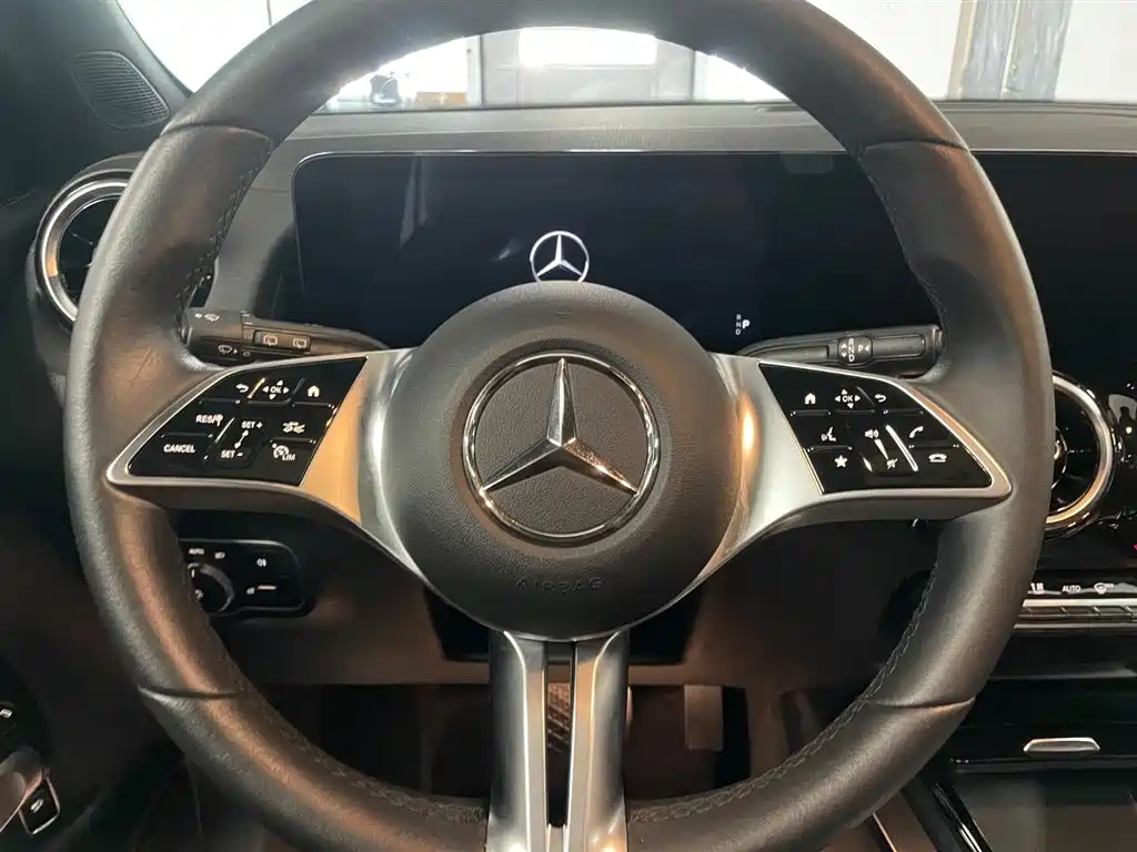 Mercedes-Benz GLB 2024 GLB 200 Sporty Edition