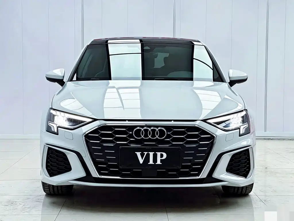 Audi A3 2023 Sportback 35 TFSI Fashion Sport Edition