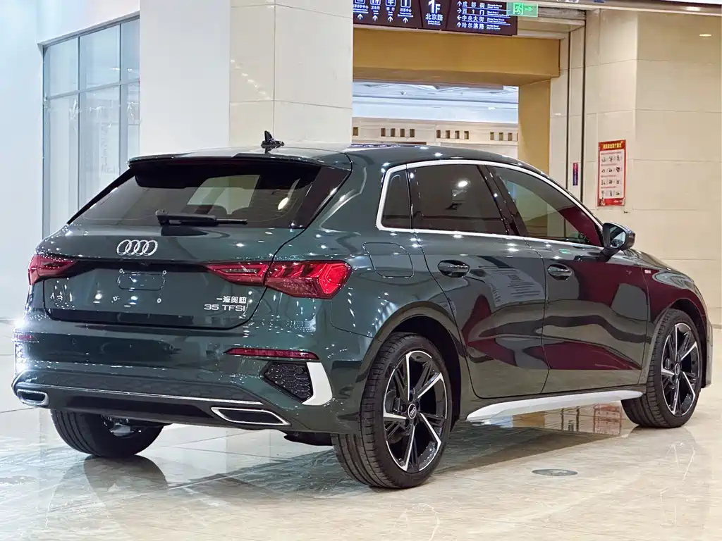 Audi A3 2024 Sportback 35 TFSI Style Sport Edition