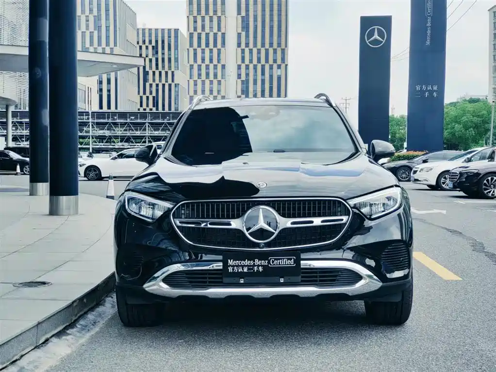 Mercedes-Benz GLC 2026 260 L 4MATIC Dynamic Edition