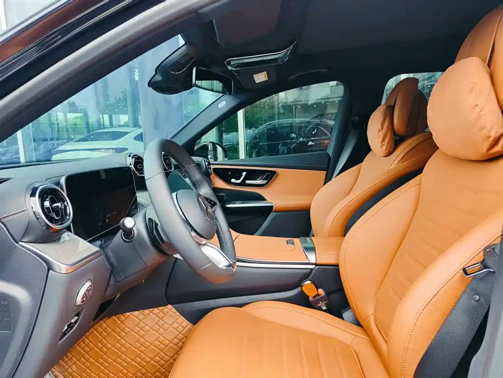 Mercedes-Benz GLC 2026 260 L 4MATIC Dynamic Edition