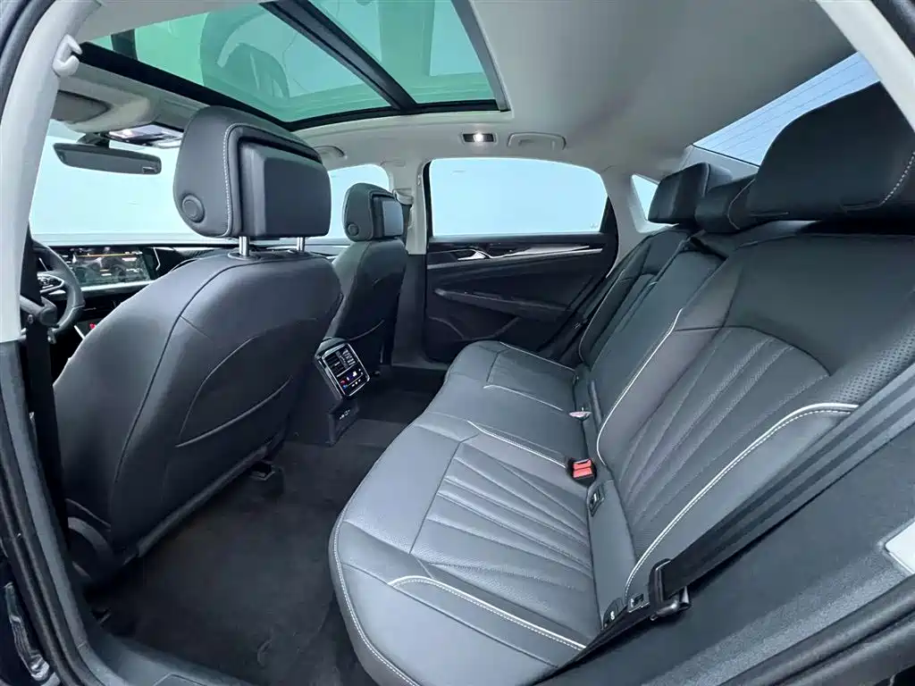Passat 2026 Edition 380 TSI Longteng Edition