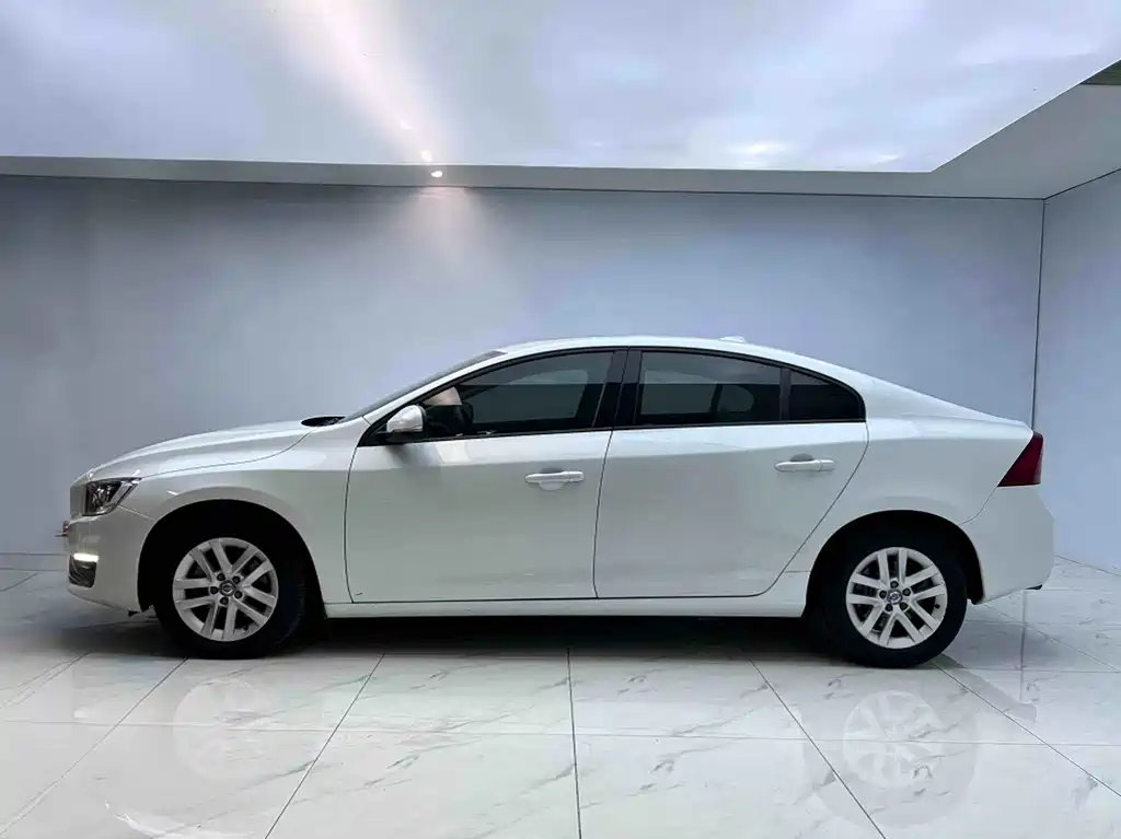 Volvo S60 2016 S60L T3 SmartDrive Edition