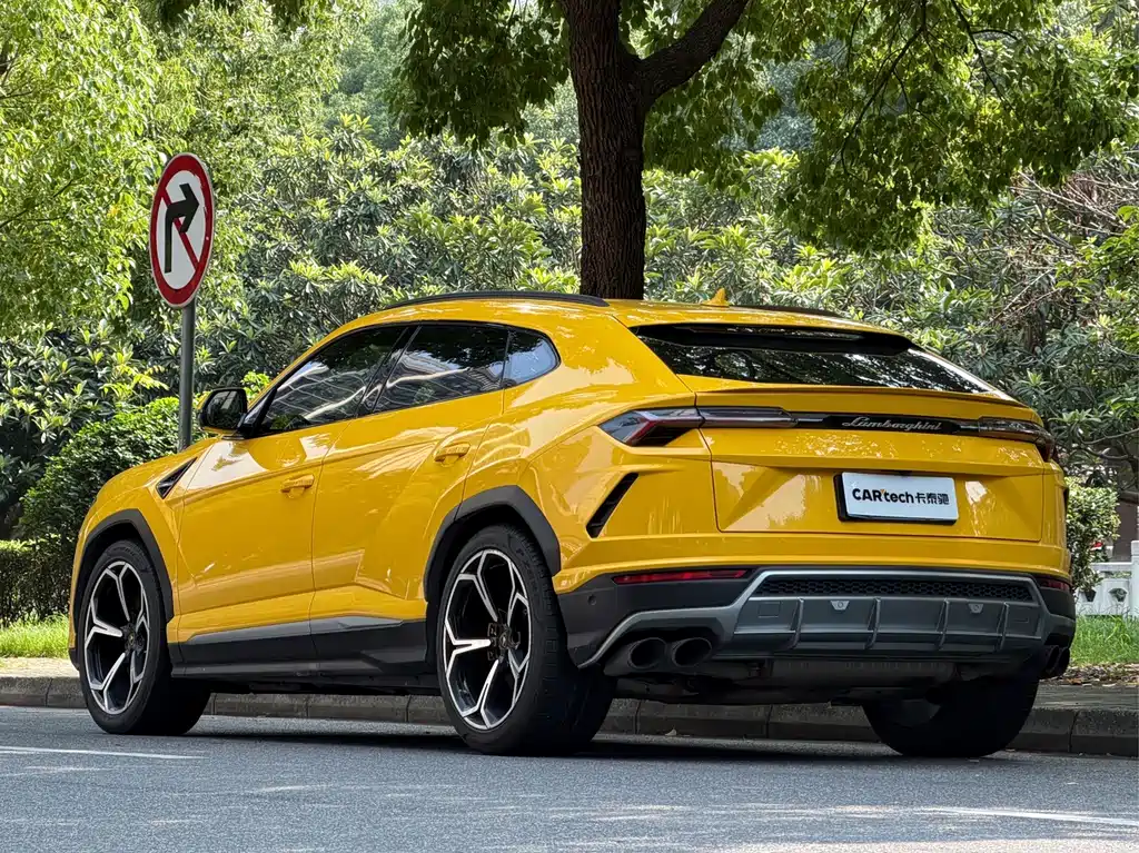 Urus 2018 4.0T V8