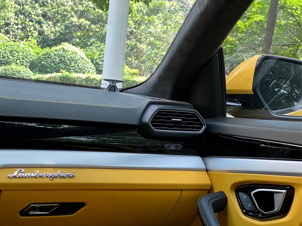 Urus 2018 4.0T V8