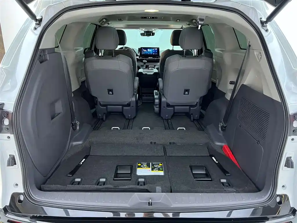 Gravita 2023 2.5L Hybrid Prestige PLUS Edition
