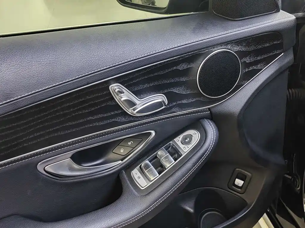 Mercedes-Benz C-Class 2018 C 180 L Sporty Edition