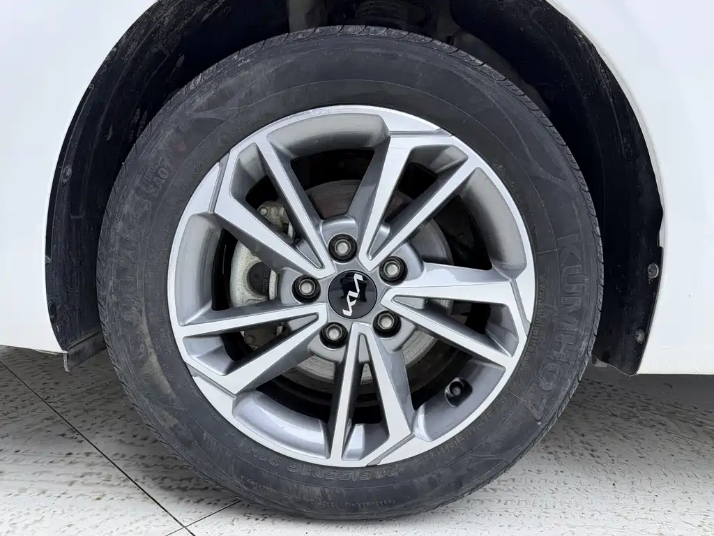 Kia K3 2023 1.5L CVT Luxury Edition
