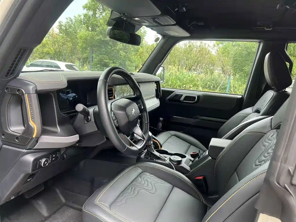 Ford Bronco 2024 2.3T Off-Road