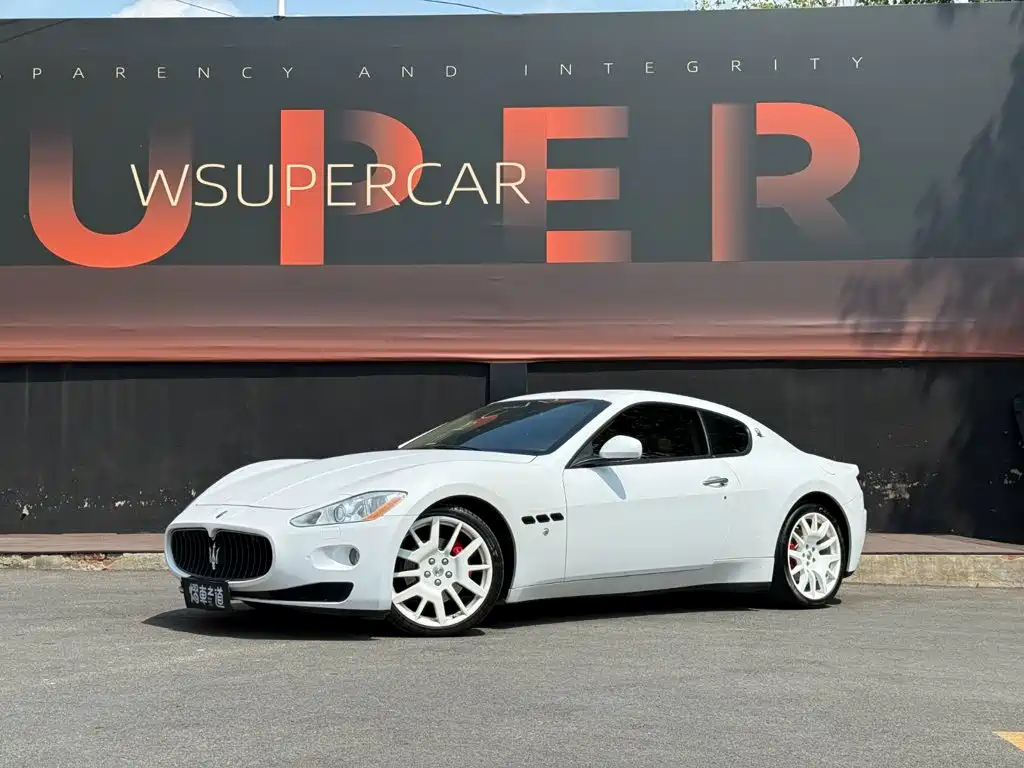 Gran Turismo 2007 4.2L Standard Edition
