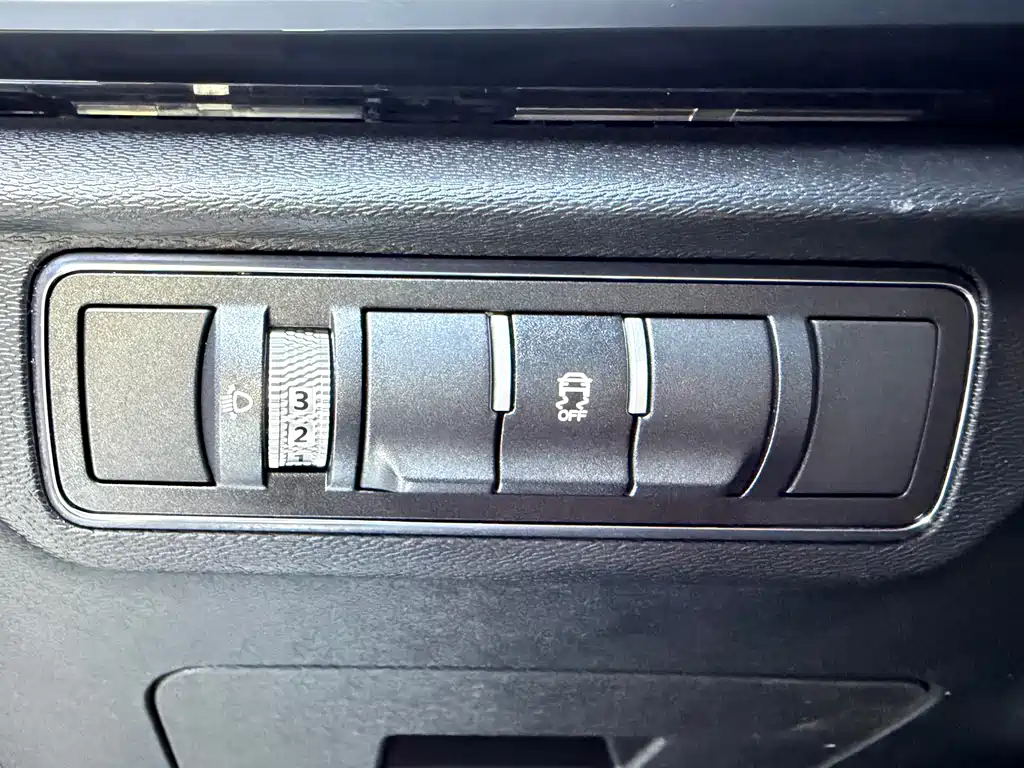 Jett X70 PLUS 2022 1.5T CVT Mountain 7-seater
