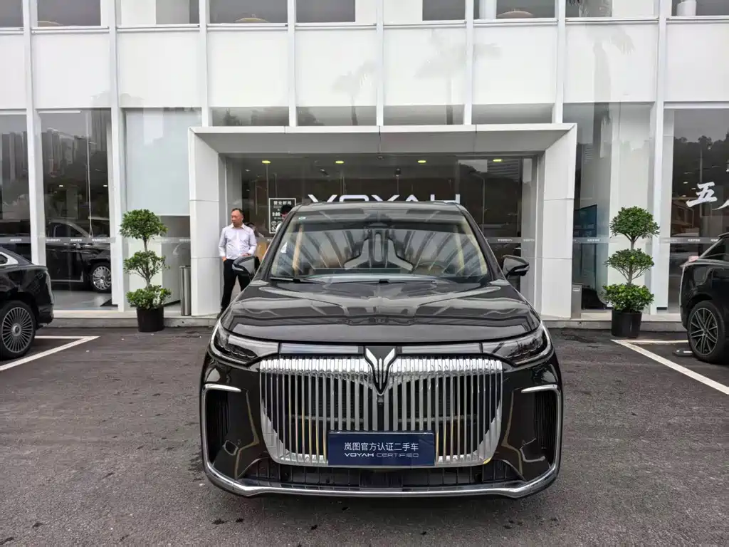 Dreamer 2025 PHEV All-Wheel Drive Flagship Kunpeng Edition