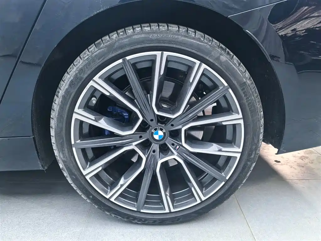 BMW 6 Series GT 2024 630i M Sport Line